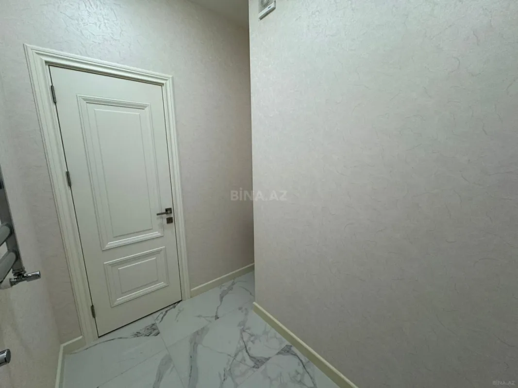 Satılır 3 otaqlı mənzil 107.6 m²