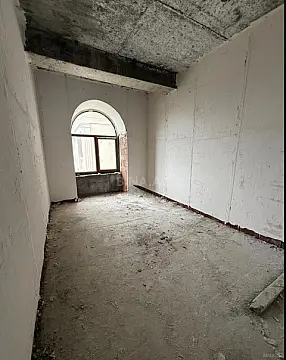 Satılır 3 otaqlı mənzil 110 m²