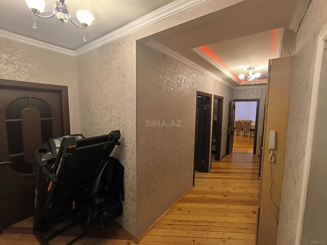 Satılır 2 otaqlı mənzil 100 m²