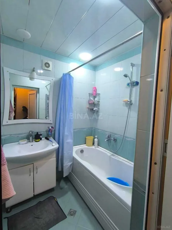 Satılır 2 otaqlı mənzil 100 m²