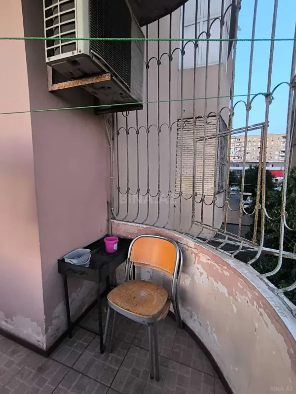Satılır 2 otaqlı mənzil 100 m²