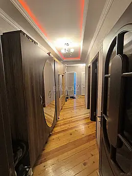 Satılır 2 otaqlı mənzil 100 m²