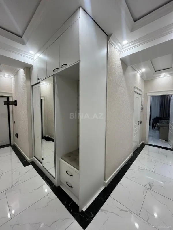 Satılır 2 otaqlı mənzil 85 m²
