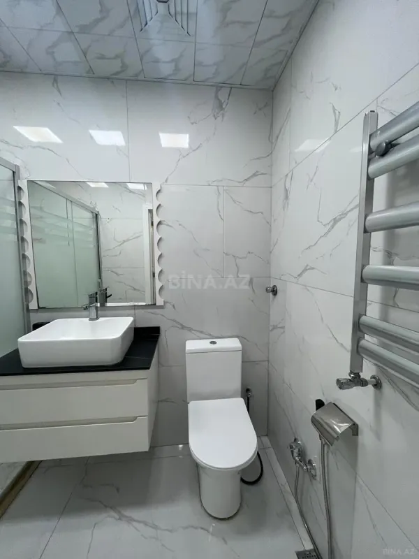 Satılır 2 otaqlı mənzil 85 m²