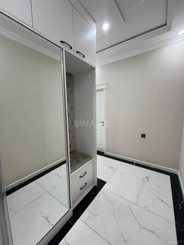 Satılır 2 otaqlı mənzil 85 m²