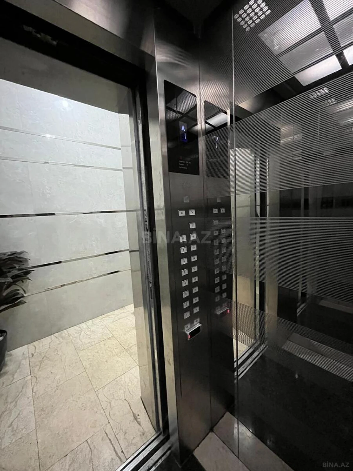 Satılır 2 otaqlı mənzil 85 m²