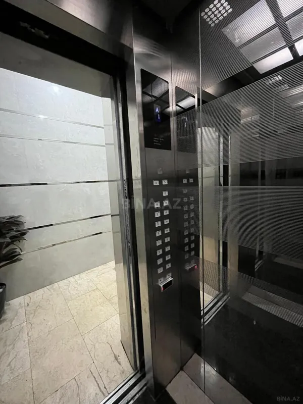 Satılır 2 otaqlı mənzil 85 m²