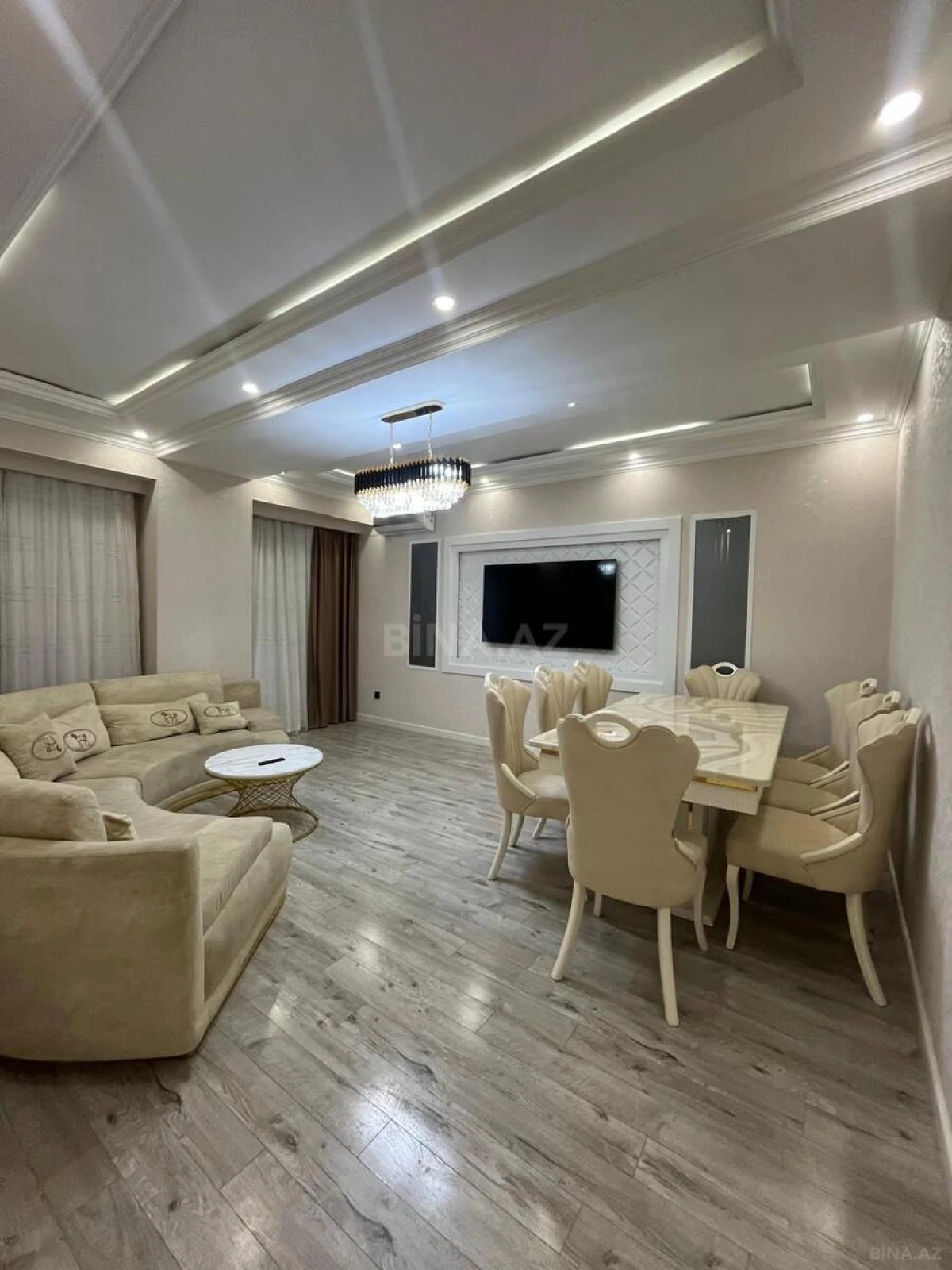 Satılır 2 otaqlı mənzil 85 m²