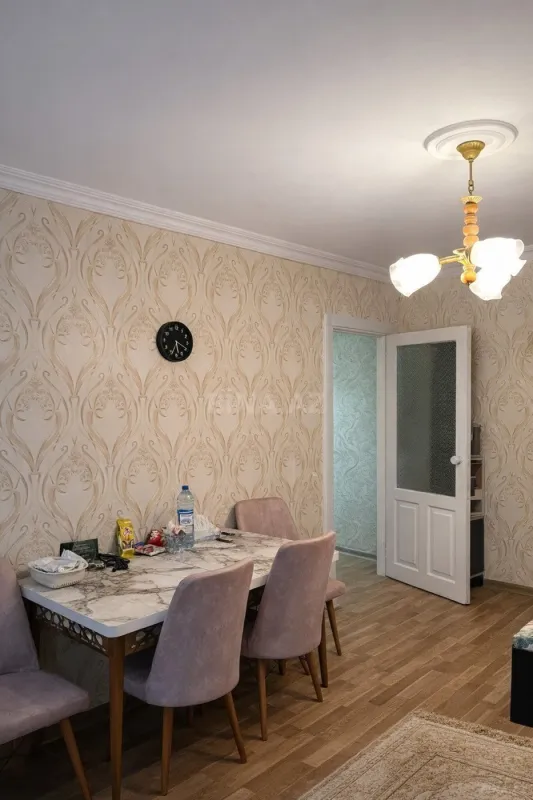 Satılır 1 otaqlı mənzil 45 m²