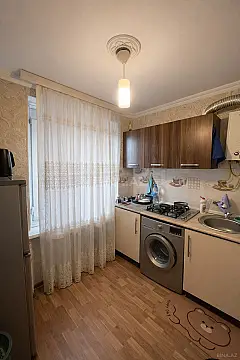 Satılır 1 otaqlı mənzil 45 m²