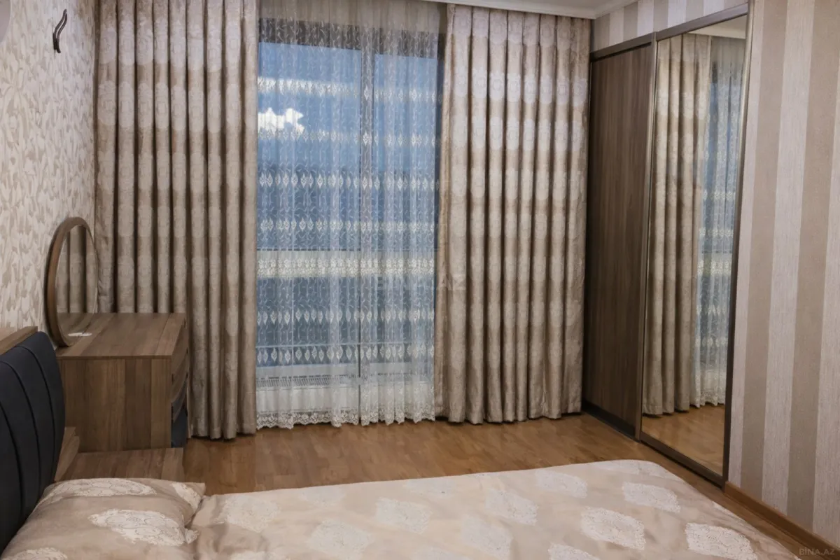 Satılır 2 otaqlı mənzil 60 m²