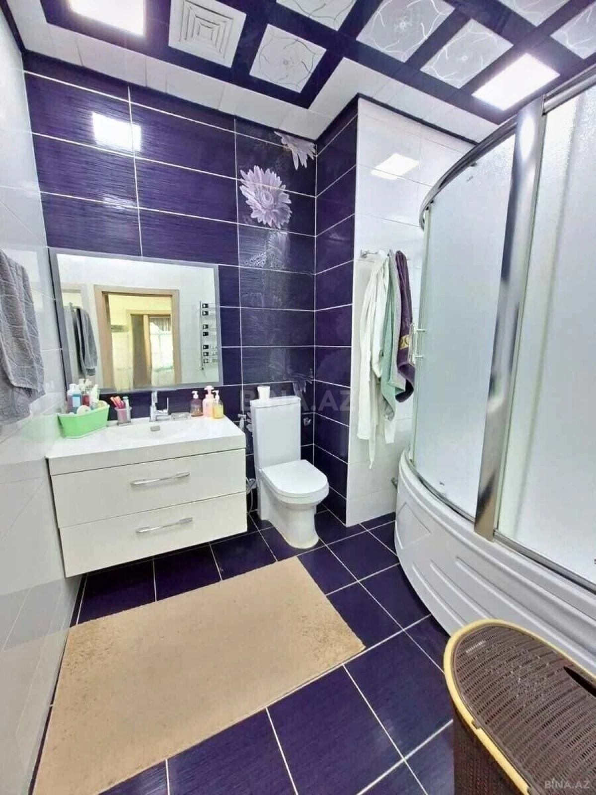 Satılır 3 otaqlı mənzil 130 m²