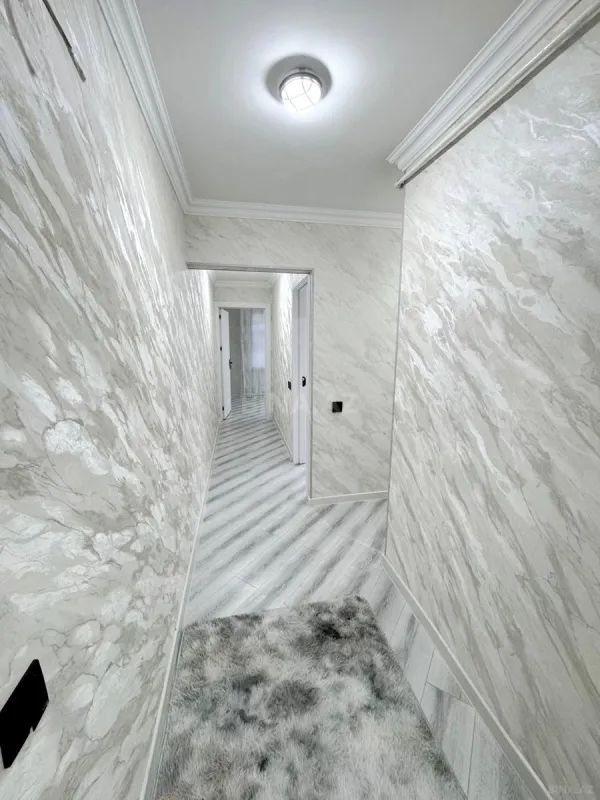 Satılır 2 otaqlı mənzil 55 m²