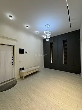 Satılır 3 otaqlı mənzil 107 m²