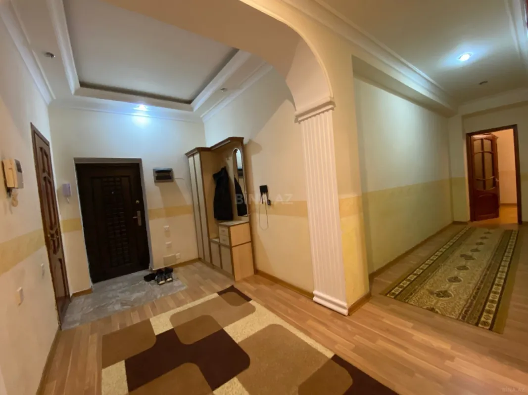 Kirayə verilir 3 otaqlı mənzil 115 m²