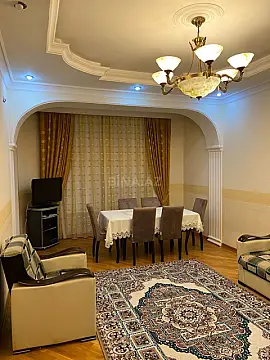 Kirayə verilir 3 otaqlı mənzil 115 m² — Bakı, Memar Əcəmi yanı 3 otaq 115.00 m²
