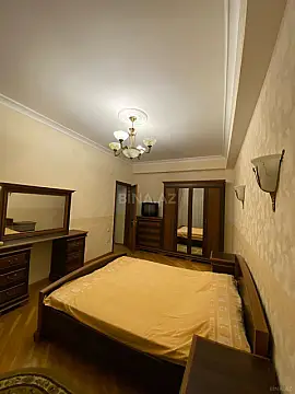 Kirayə verilir 3 otaqlı mənzil 115 m²