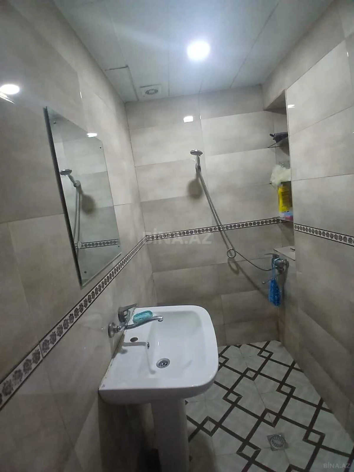 Satılır 3 otaqlı mənzil 90 m²