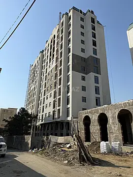 Satılır 2 otaqlı mənzil 74 m²