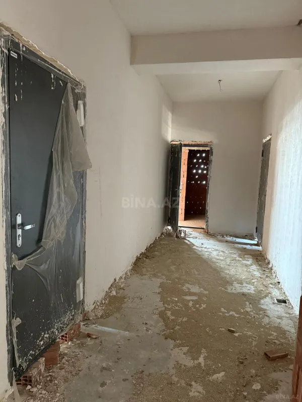 Satılır 2 otaqlı mənzil 74 m²