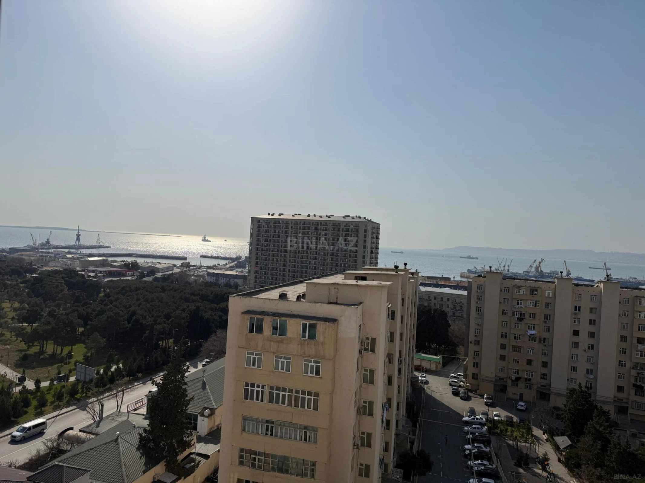 Satılır 2 otaqlı mənzil 74 m²