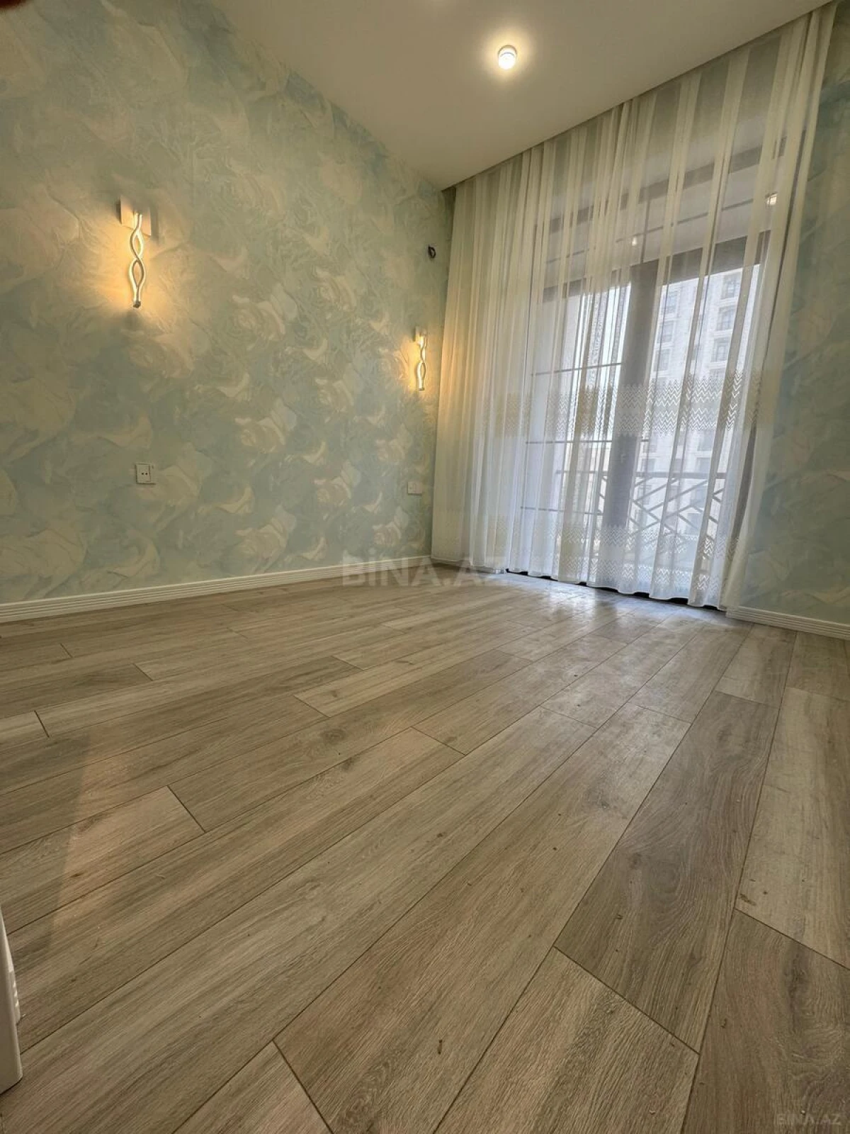 Satılır 2 otaqlı mənzil 44 m²