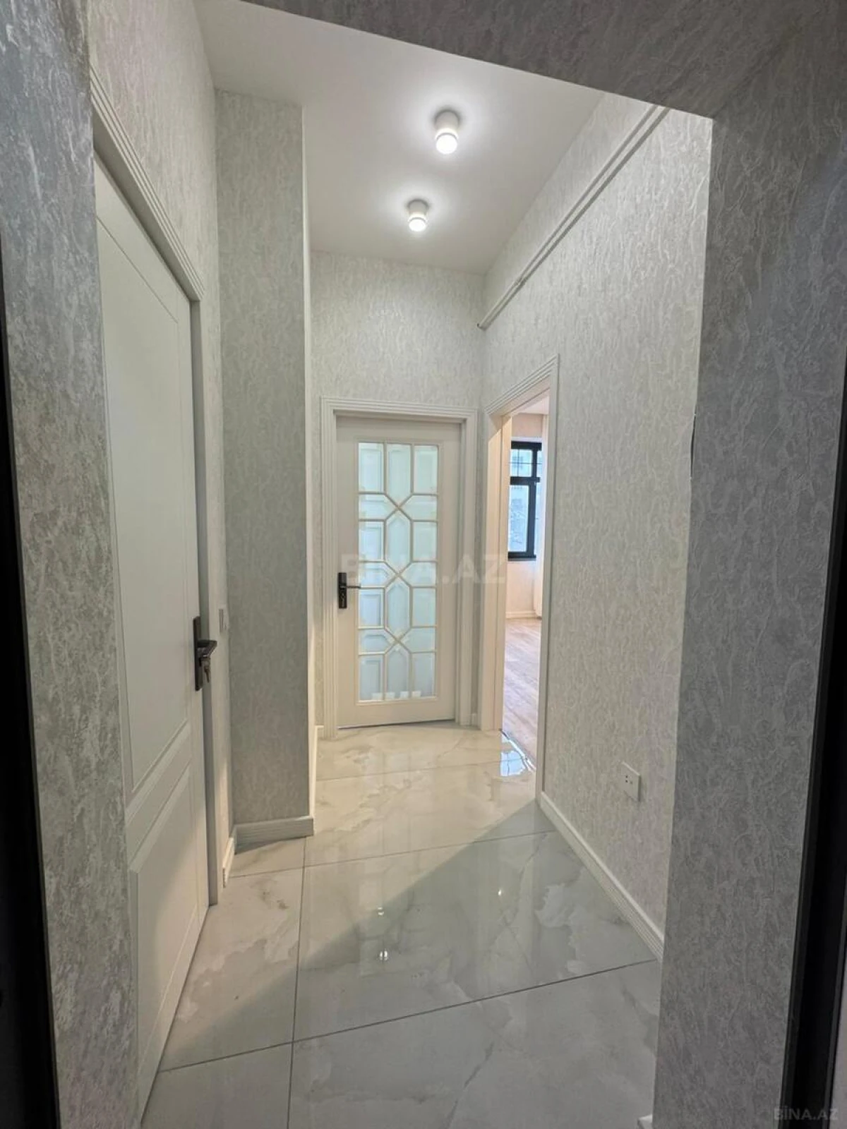 Satılır 2 otaqlı mənzil 44 m²