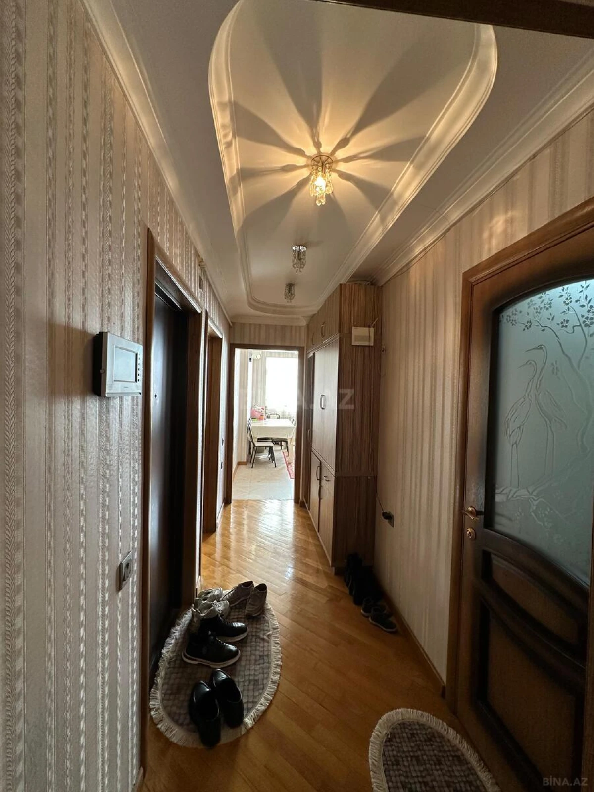 Satılır 2 otaqlı mənzil 60 m²