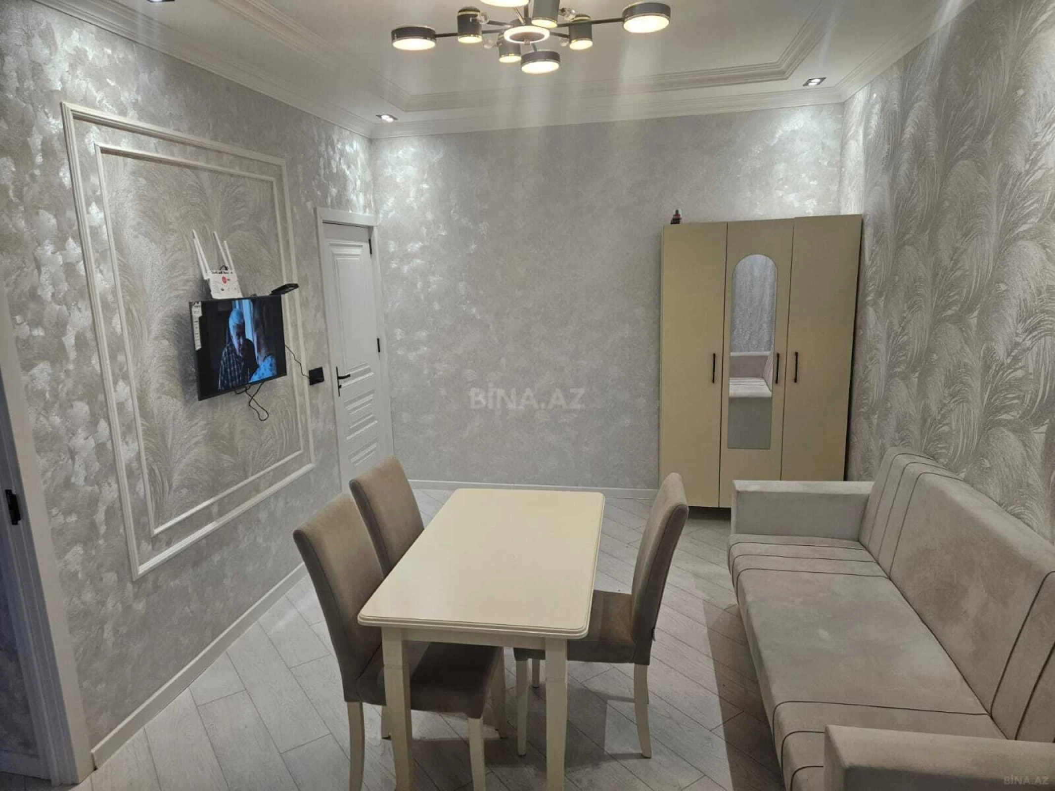 Kirayə verilir 2 otaqlı mənzil 47 m²