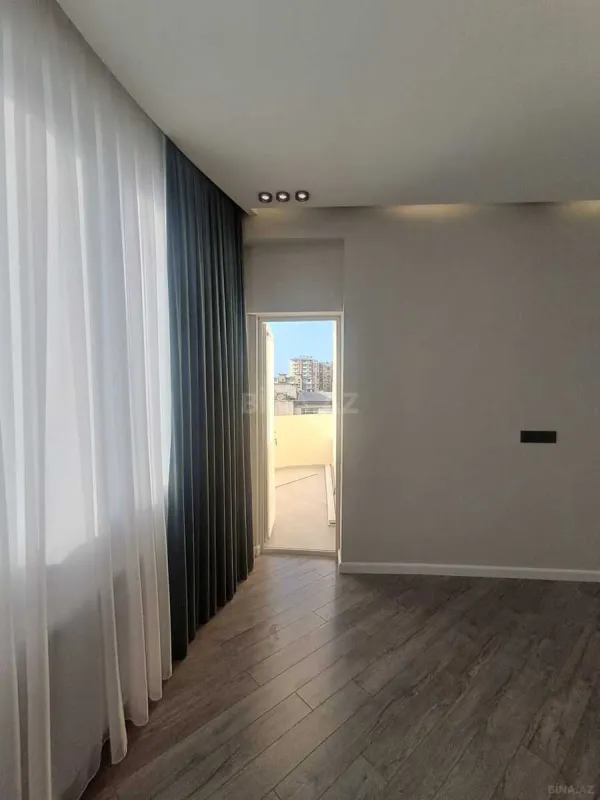 Satılır 3 otaqlı mənzil 100 m²