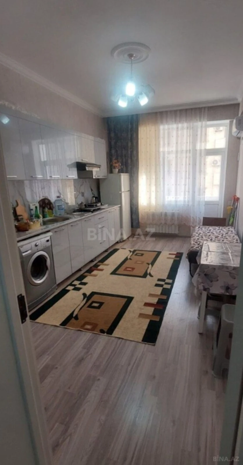 Kirayə verilir 1 otaqlı mənzil 57 m²