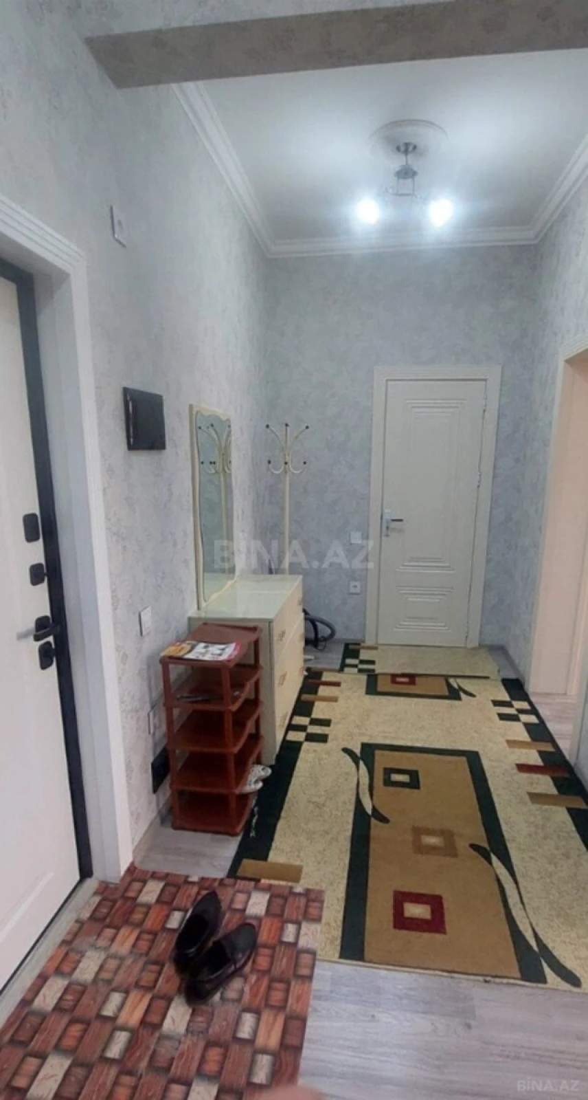 Kirayə verilir 1 otaqlı mənzil 57 m²