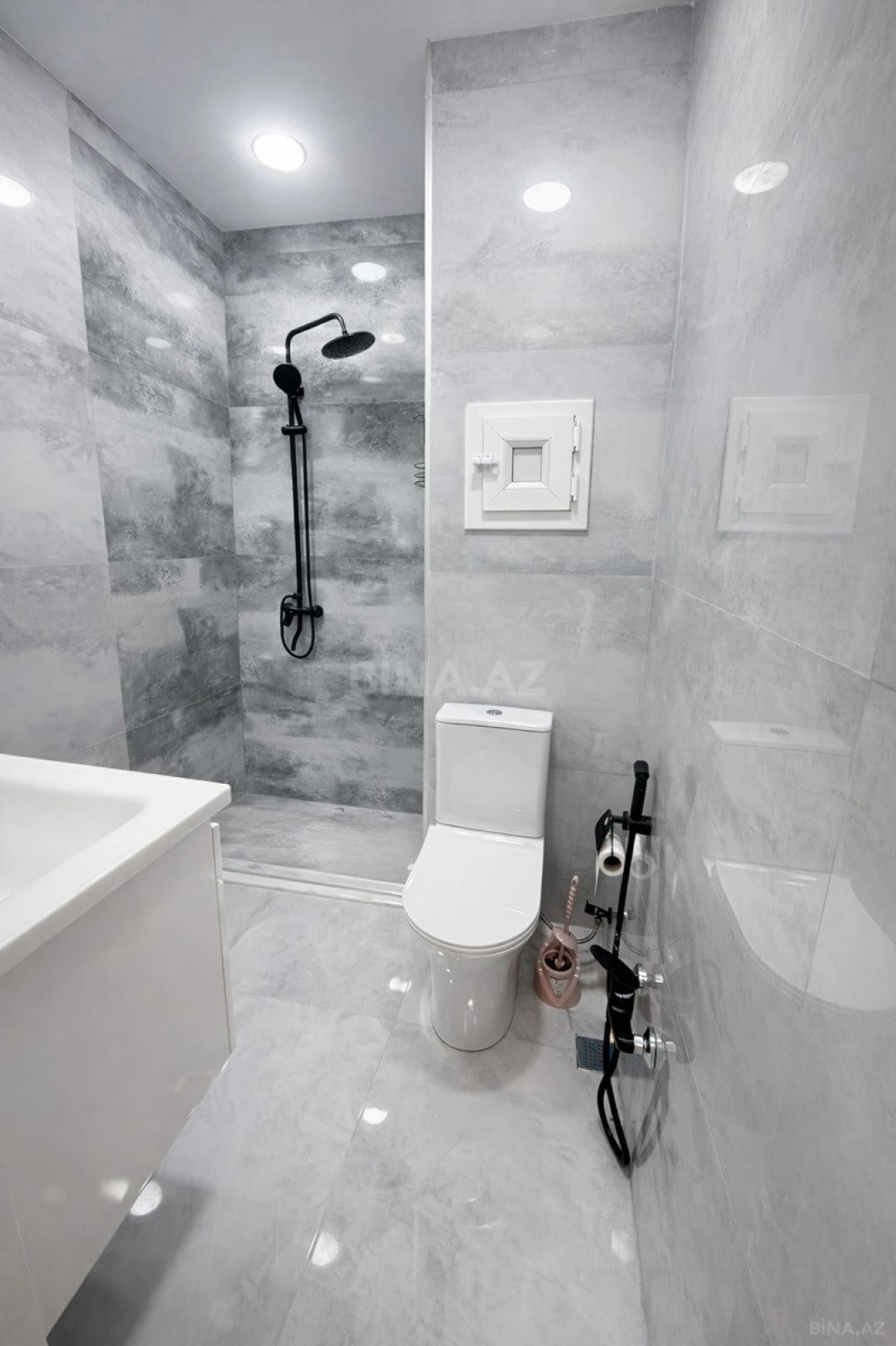 Satılır 2 otaqlı mənzil 48 m²