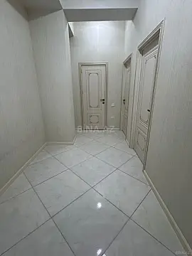 Kirayə verilir 2 otaqlı mənzil 80 m²