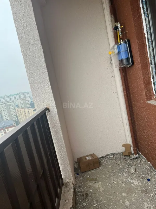 Satılır 2 otaqlı mənzil 92 m²