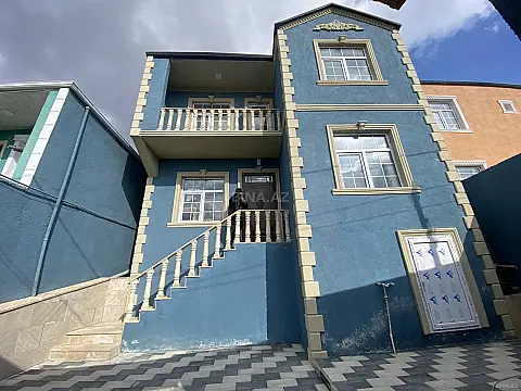 Satılır 4 otaqlı həyət evi 160 m²