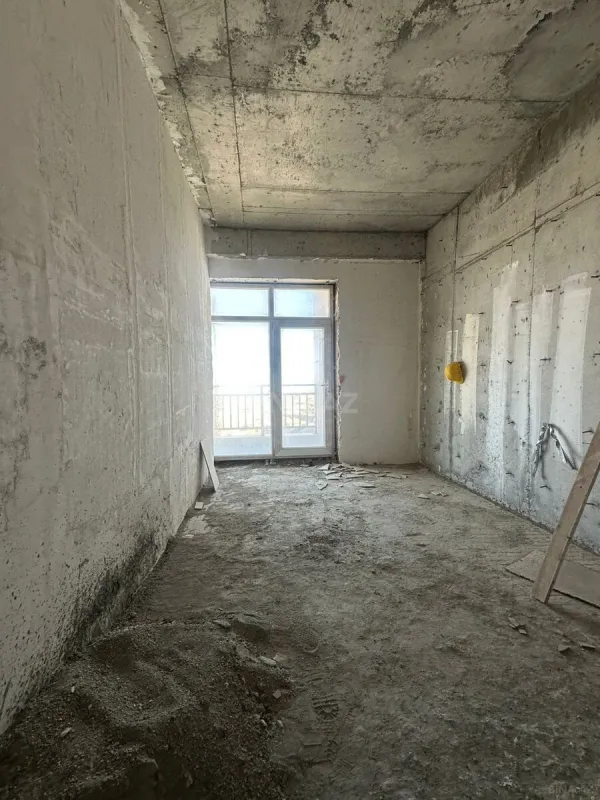 Satılır 3 otaqlı mənzil 120 m²