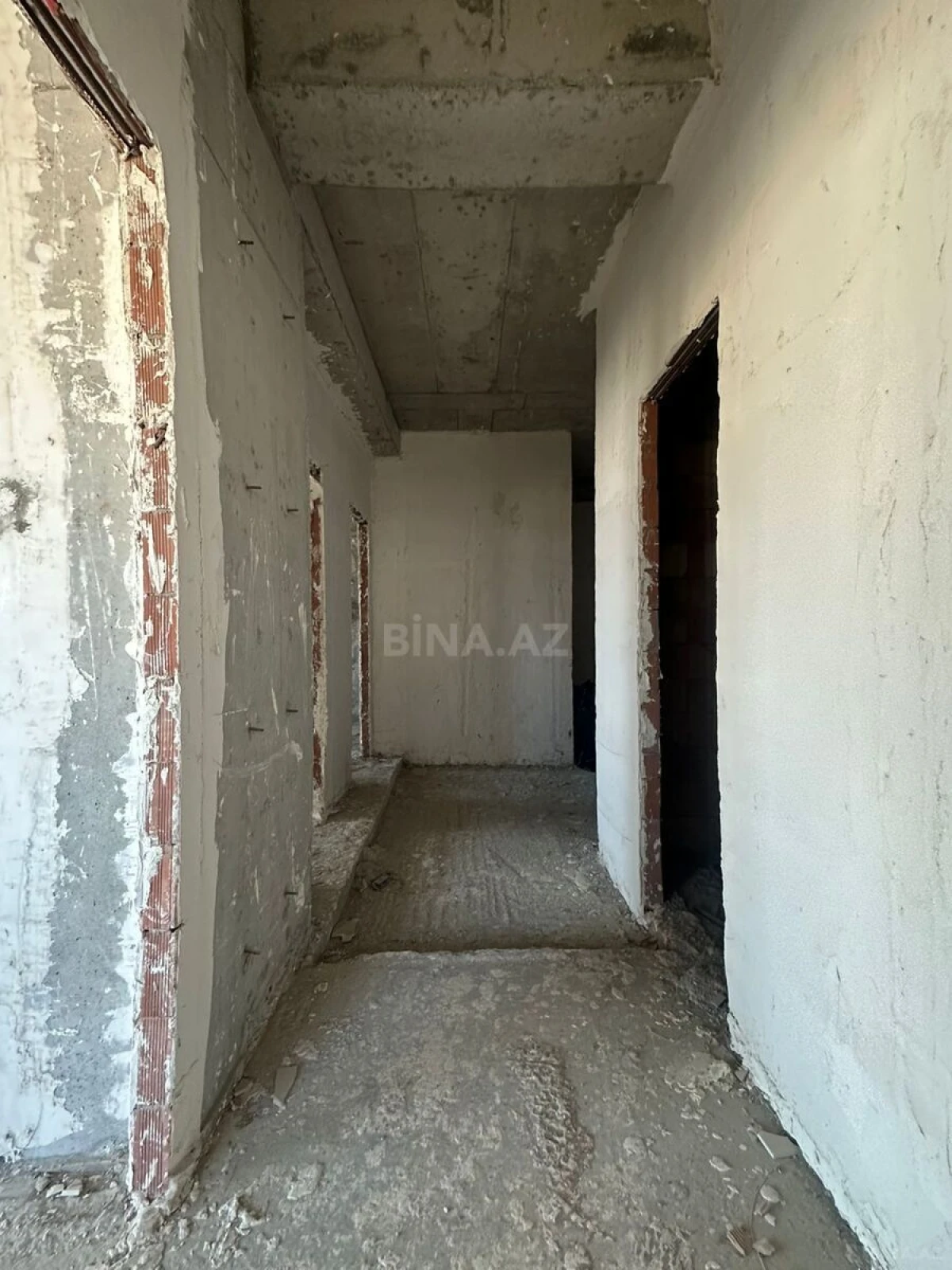 Satılır 3 otaqlı mənzil 120 m²