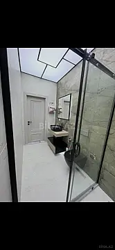 Kirayə verilir 2 otaqlı mənzil 100 m²