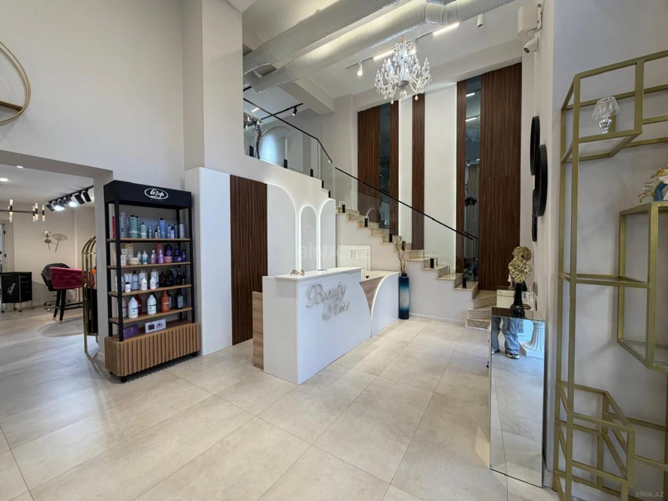 Kirayə verilir obyekt 350 m²