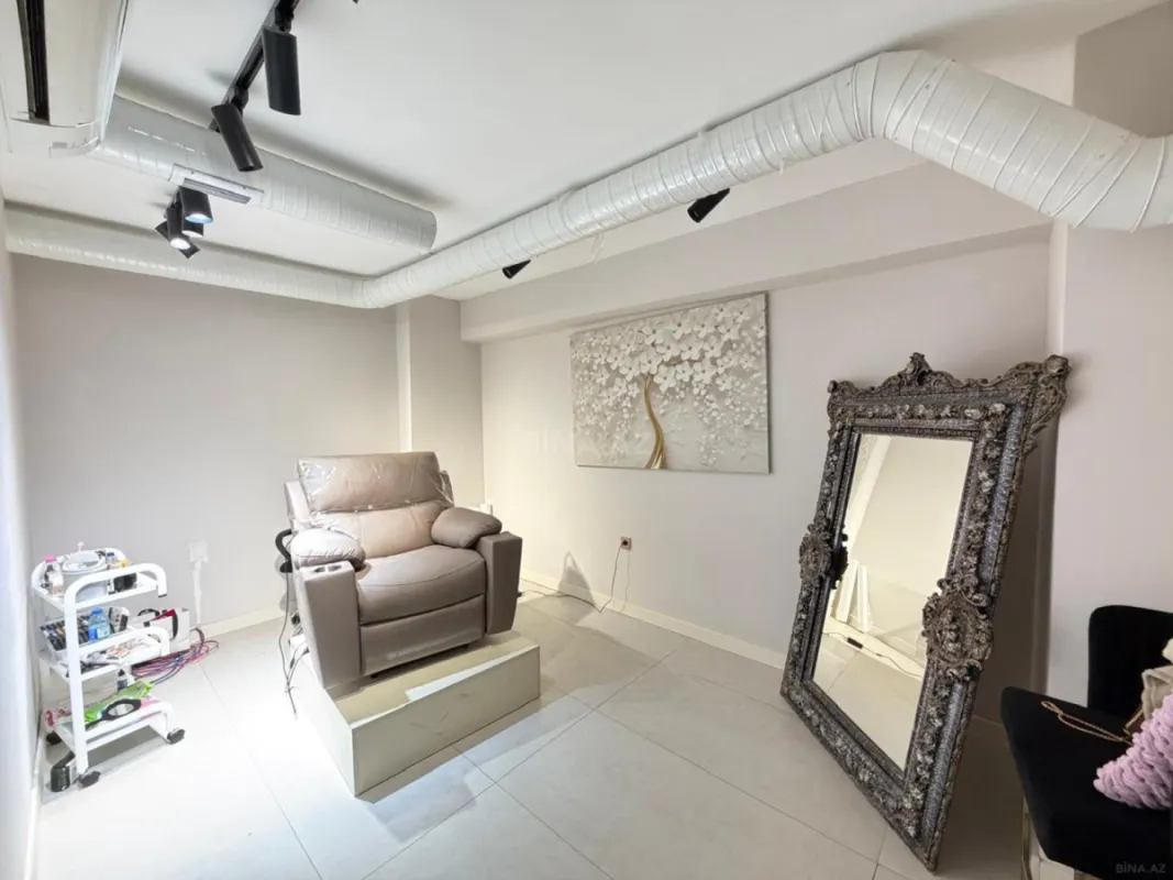 Kirayə verilir obyekt 350 m²