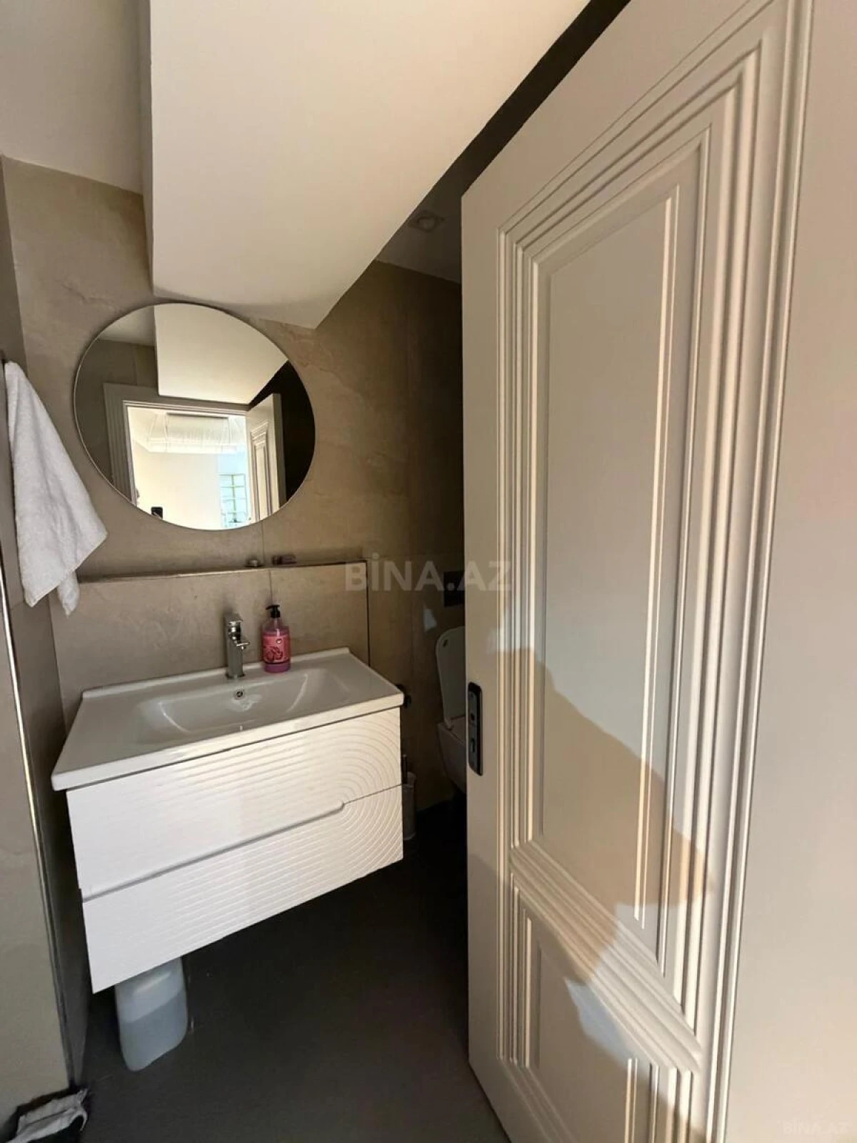 Kirayə verilir obyekt 350 m²