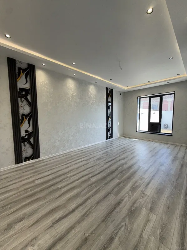 Satılır 5 otaqlı həyət evi 200 m²