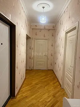 Kirayə verilir 2 otaqlı mənzil 84 m²