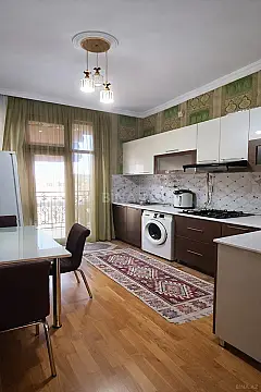 Satılır 2 otaqlı mənzil 70 m²