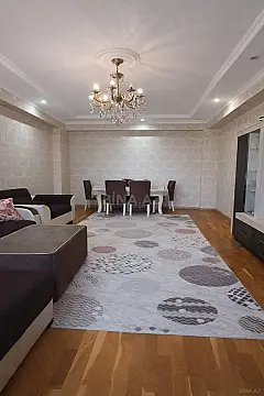 Satılır 2 otaqlı mənzil 70 m²