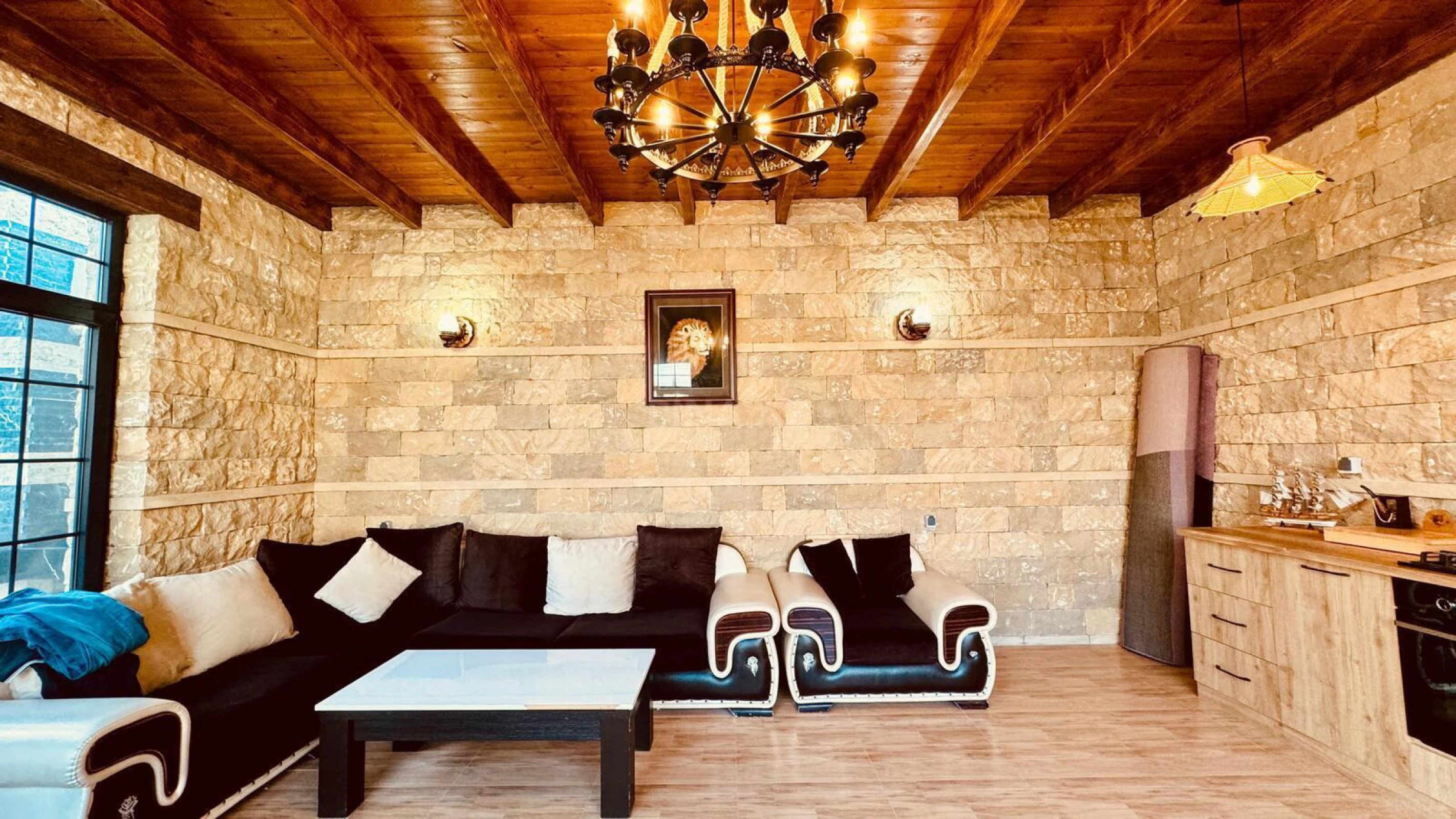 Satılır 4 otaqlı həyət evi 165 m²