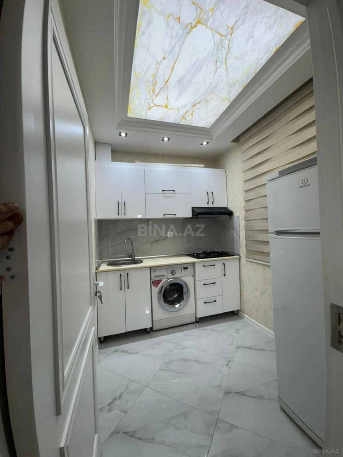 Satılır 2 otaqlı mənzil 59 m²