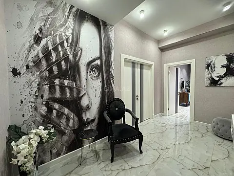 Kirayə verilir 2 otaqlı mənzil 107 m²