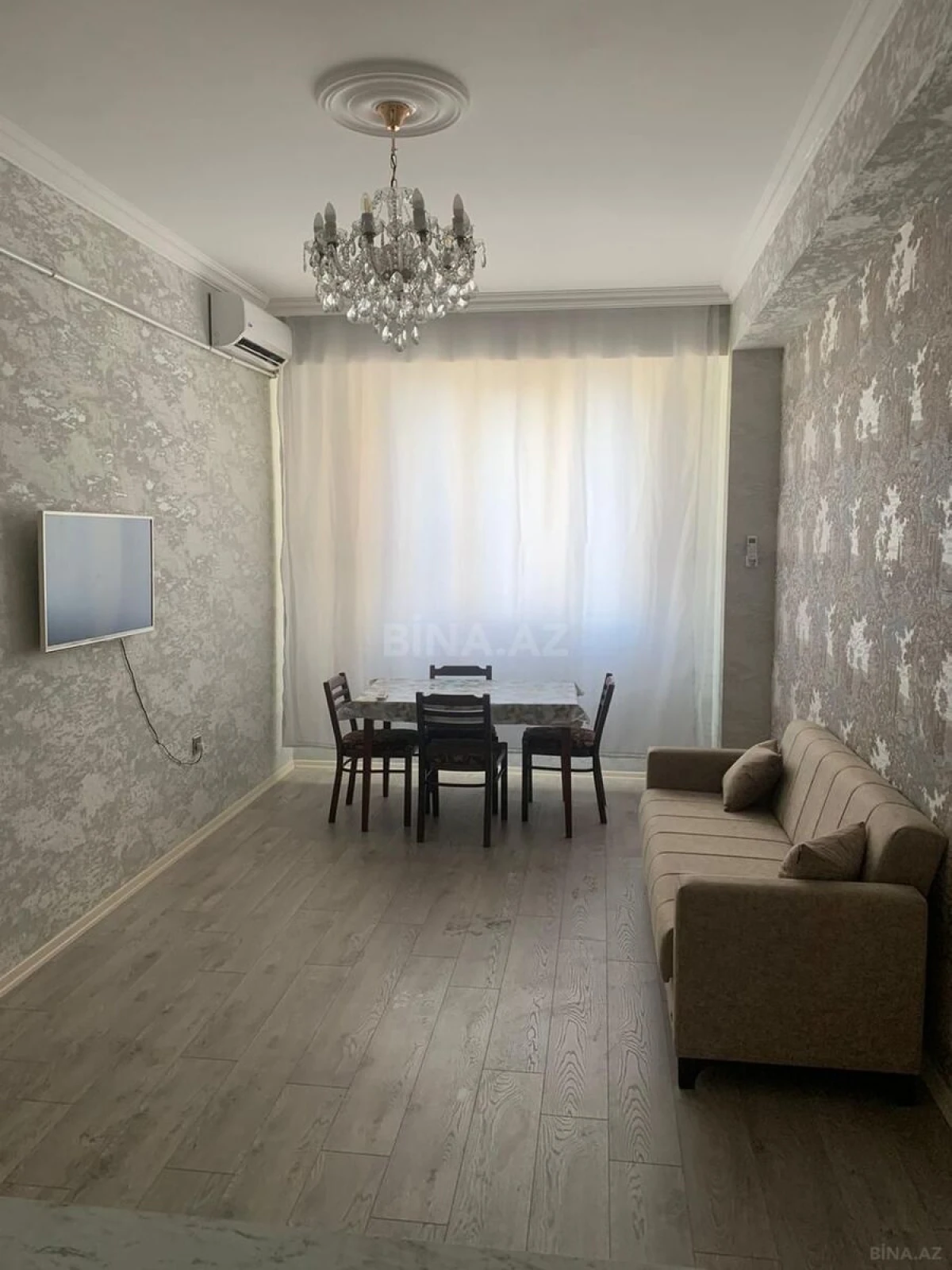 Satılır 2 otaqlı mənzil 45 m²